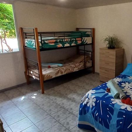Pension Toka Eva Nuku Hiva Esterno foto
