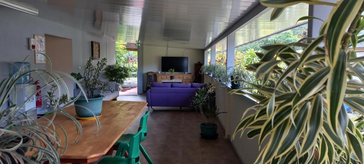 Pension Toka Eva Nuku Hiva Esterno foto